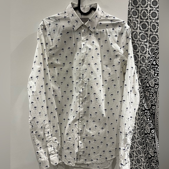 Zara Man Button Down - Picture 1 of 2